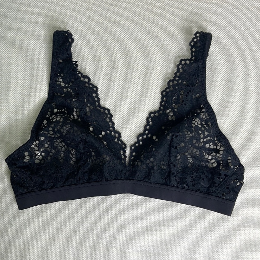 DKNY Classic Lace Sheer Bralette Never Worn Size S - Picture 4 of 8